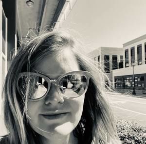 Meet your Posher, Sarah